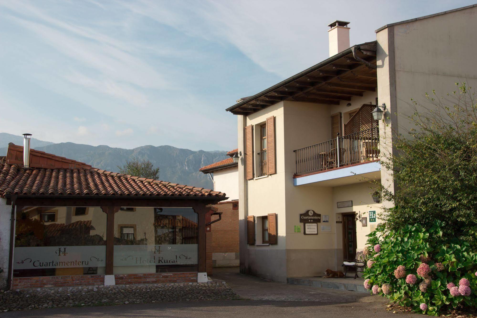 Hotel Rural Cuartamenteru Poo De Llanes Exteriér fotografie